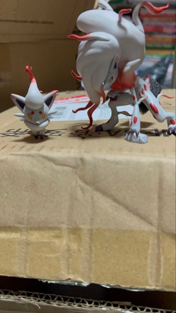 特撮 Zorua & Zoroark (Hisui Form)