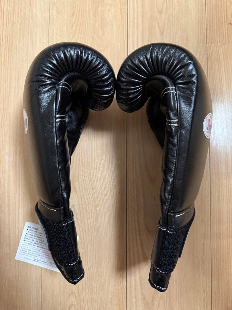 Winning ウィニング　ボクシンググローブ 14 oz ブラック　新品未使用
