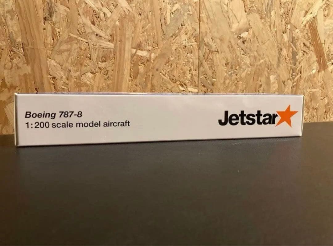 Jetstar Boeing 787-8 1:200モデル