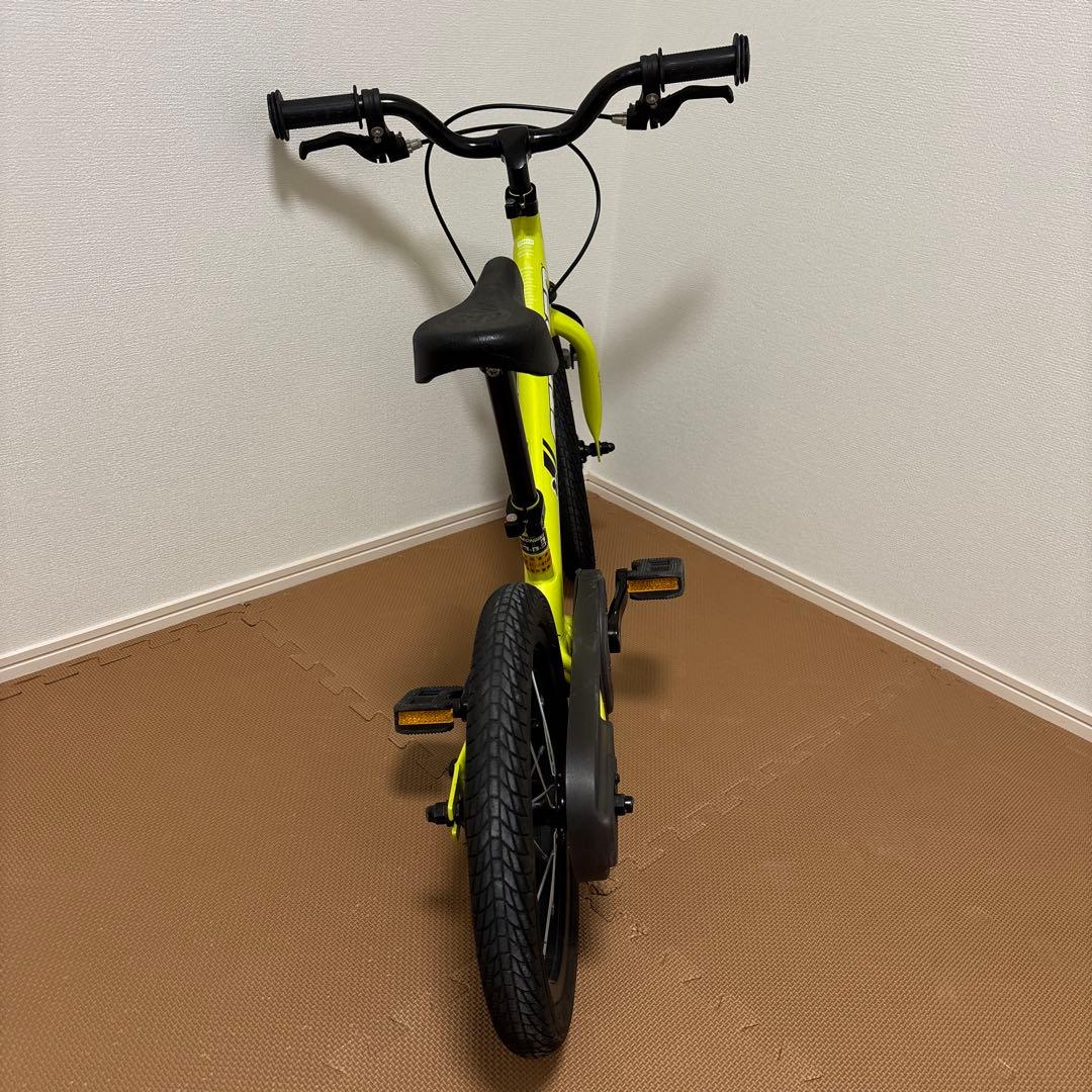 STRIDER 14x イエロー　キックスタンド付き