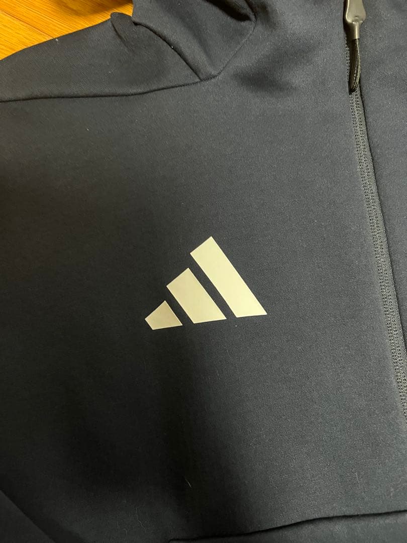 レアルマドリード パーカー アンセムジャケット ネイビー Sサイズ