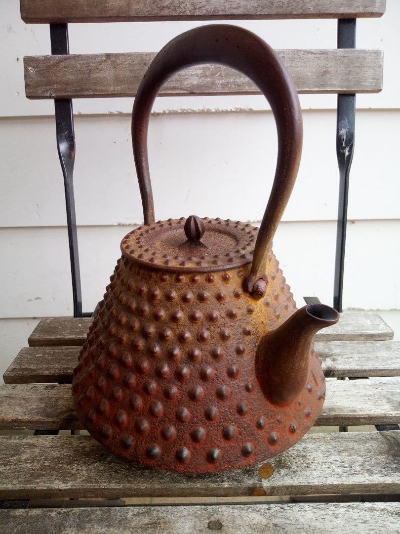 佐藤勝久　鉄瓶　鬼霰紋