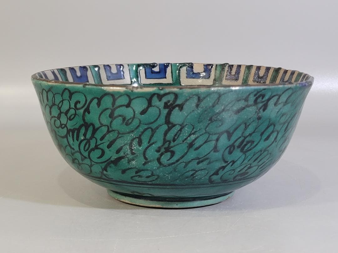 古九谷 花草模様 碗 時代物 DT248