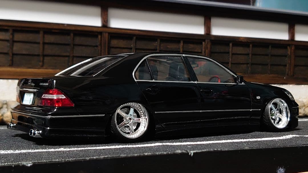 1/24 アオシマ ファブレス セルシオ 完成品