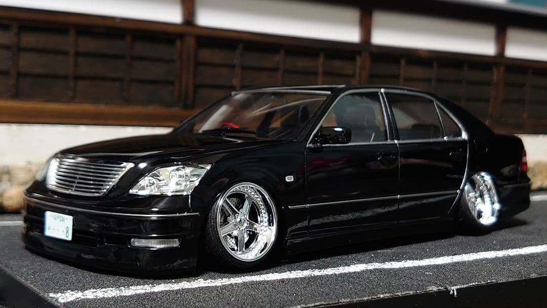 1/24 アオシマ ファブレス セルシオ 完成品