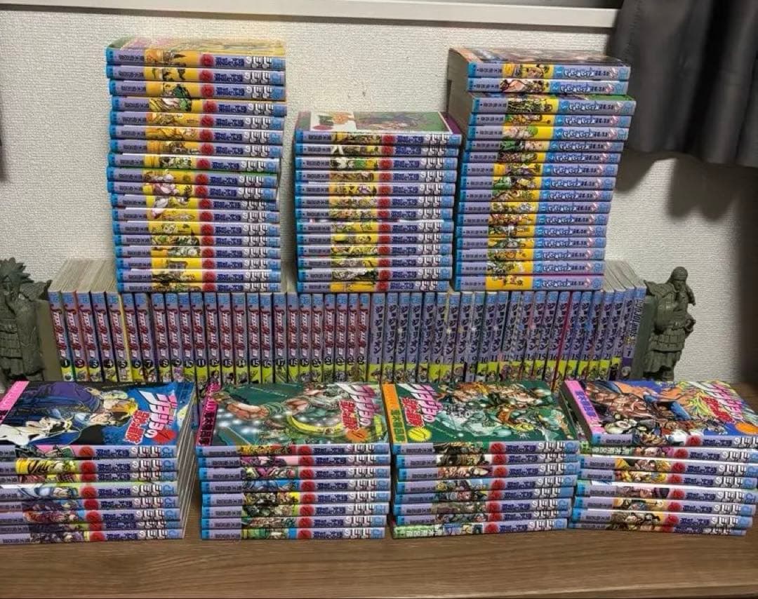 ジョジョの奇妙な冒険1-7全巻8部の22巻まで 9部1巻のみ（未開封）計127巻