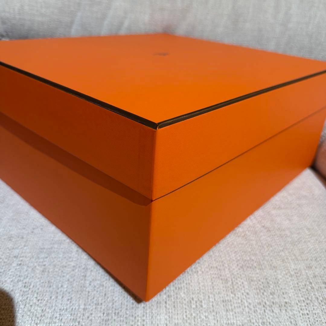 【新品未使用】2025年正規店購入　エルメス　ケリー28 空箱　HERMES