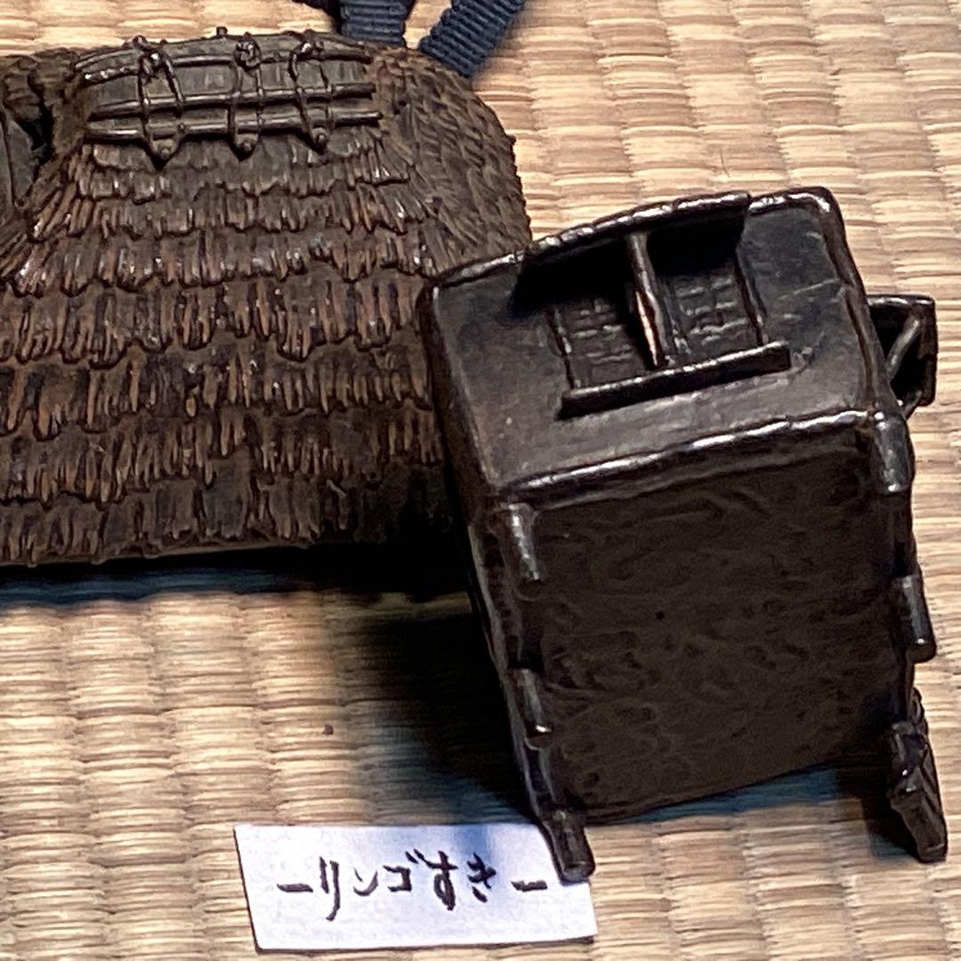 蝋型鋳銅苫屋香炉　　　二代三浦研斎