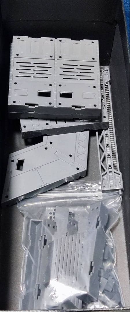 ホットトイズ エリジウム マットデイモン 1/6