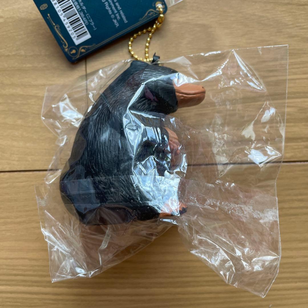 二フラー　スクイーズキーホルダー　ファンタスティックビースト　ダンブルドアの秘密