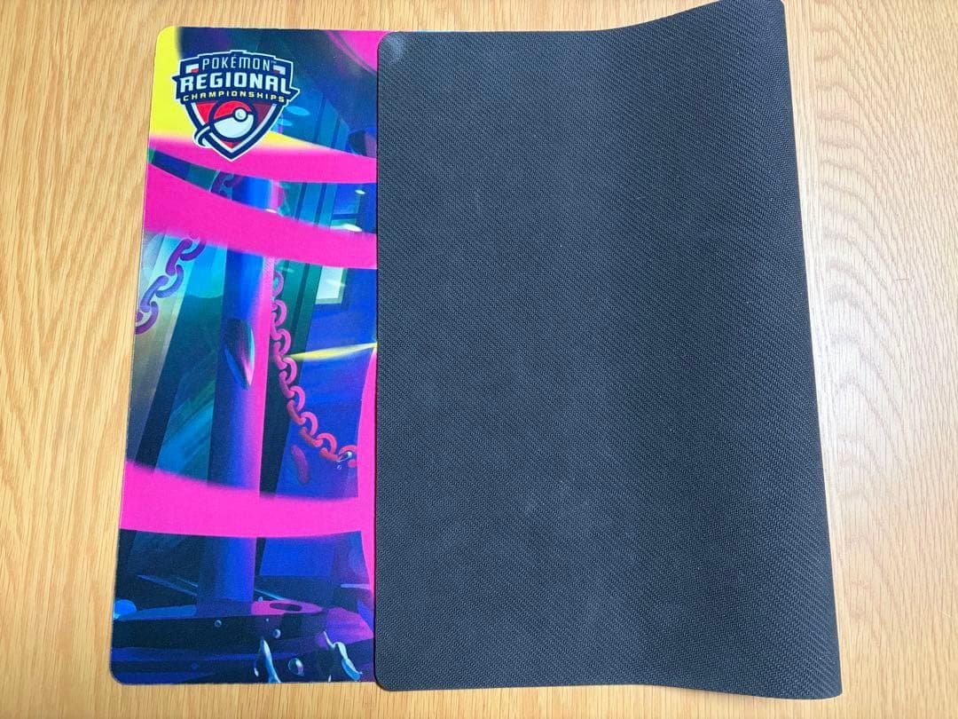 海外限定 メガサーナイト プレイマット Regional 公式品