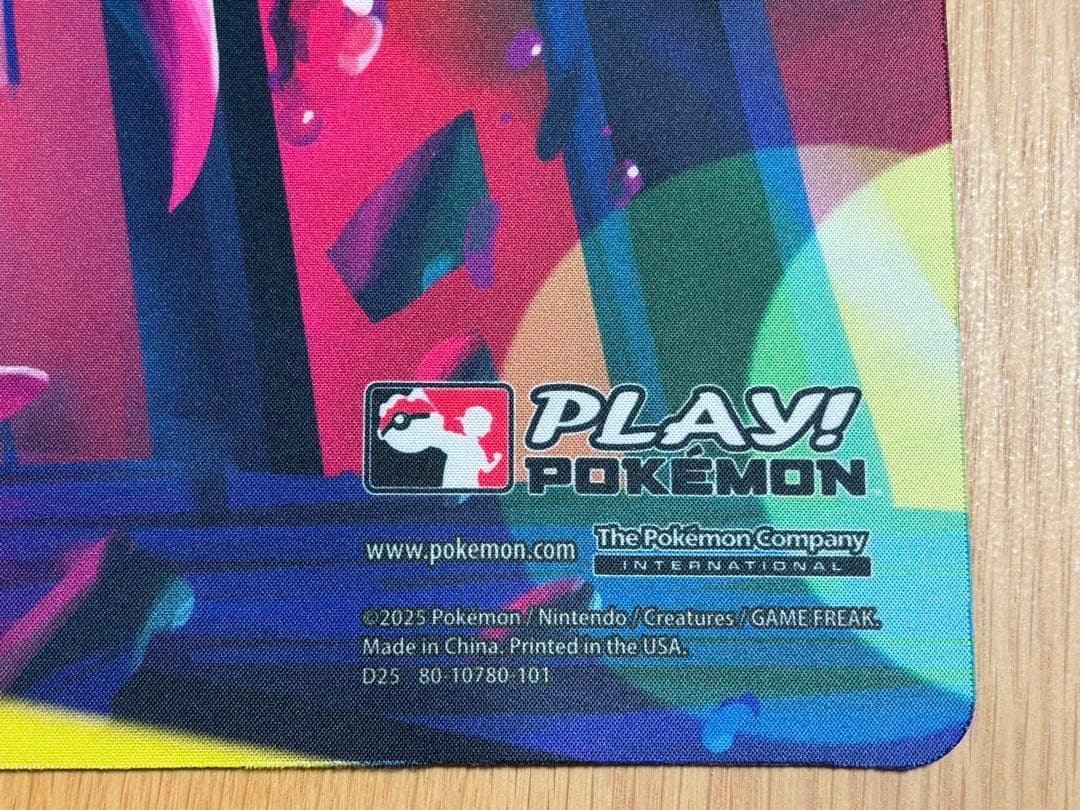 海外限定 メガサーナイト プレイマット Regional 公式品