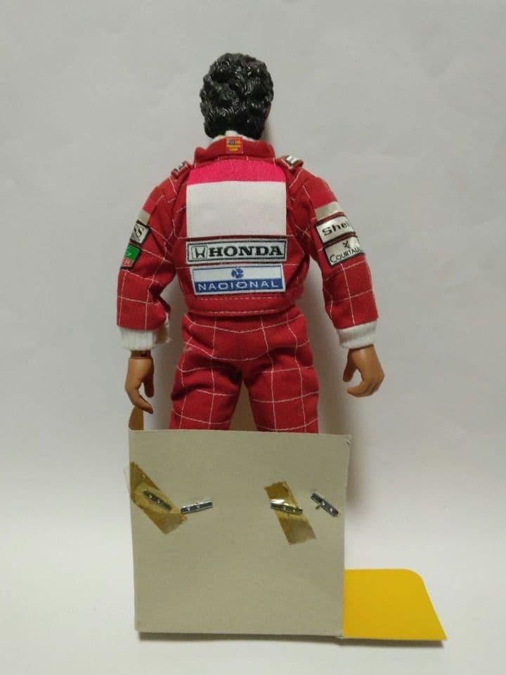 アイルトン・セナ　フィギュア　ヘルメット　ストラップ