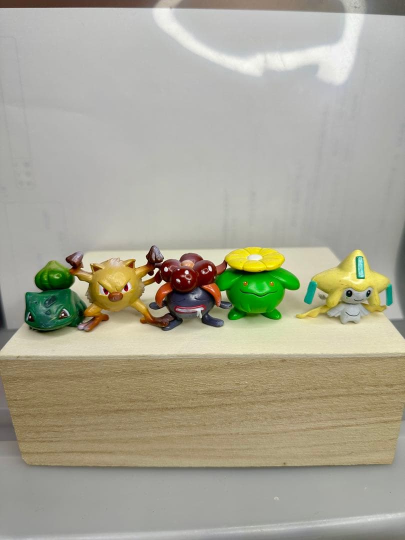 ポケモン モンコレ フィギュア