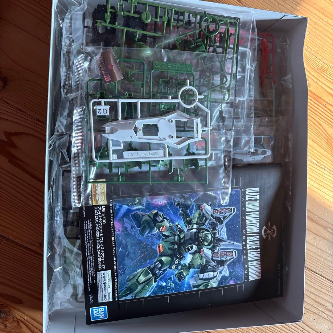 ＭＧ 1/100 ブレイズザクファントム／ブレイズザクウォーリア