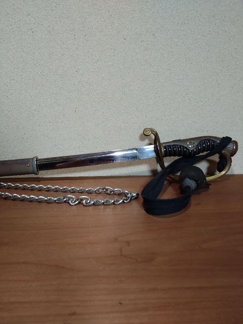 旧日本軍 桜花 三つ葉葵紋 サーベル 指揮刀 模造刀 軍刀 日本軍 海軍 陸軍