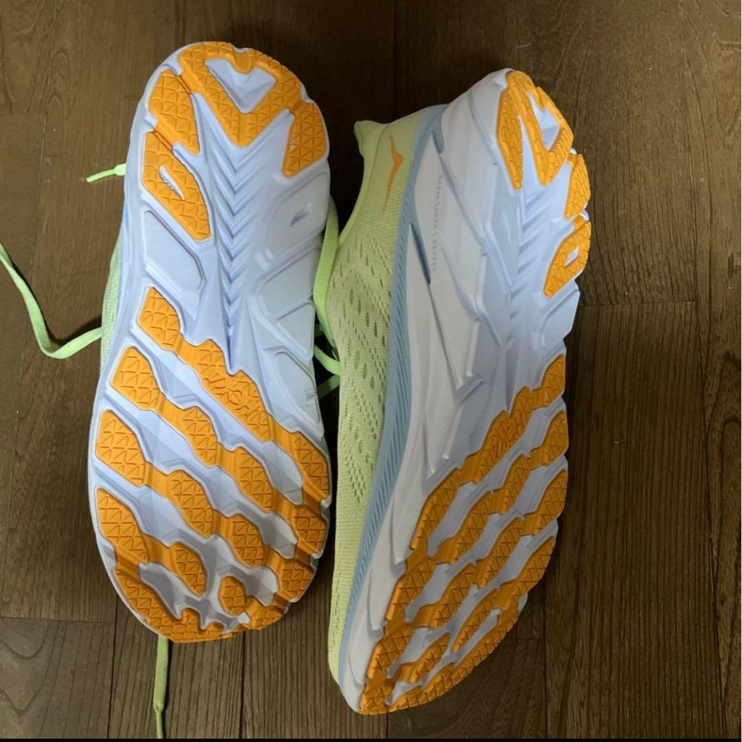 新品 HOKAクリフトン8 26cm