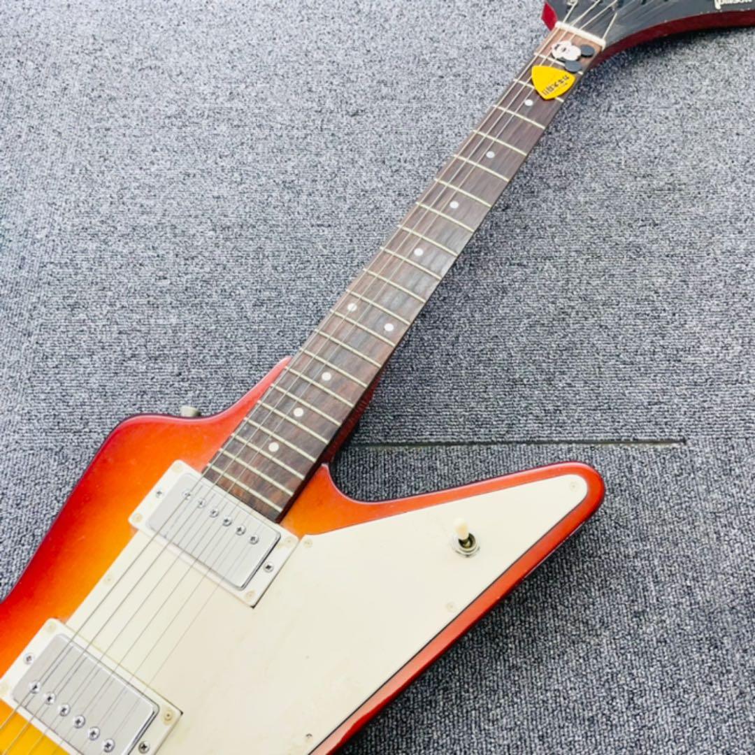 TOMSON エレキギター　エクスプローラー