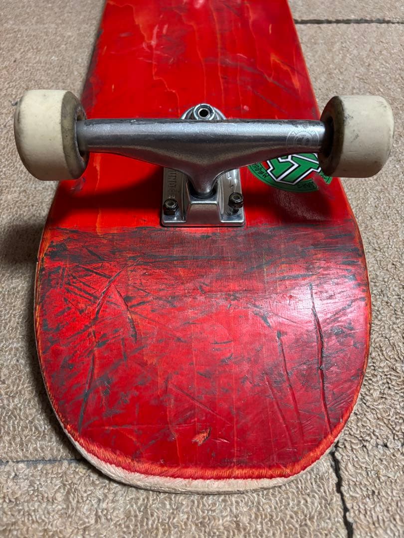 最終価格　スケートボードコンプリート　8.25 サンダートラック