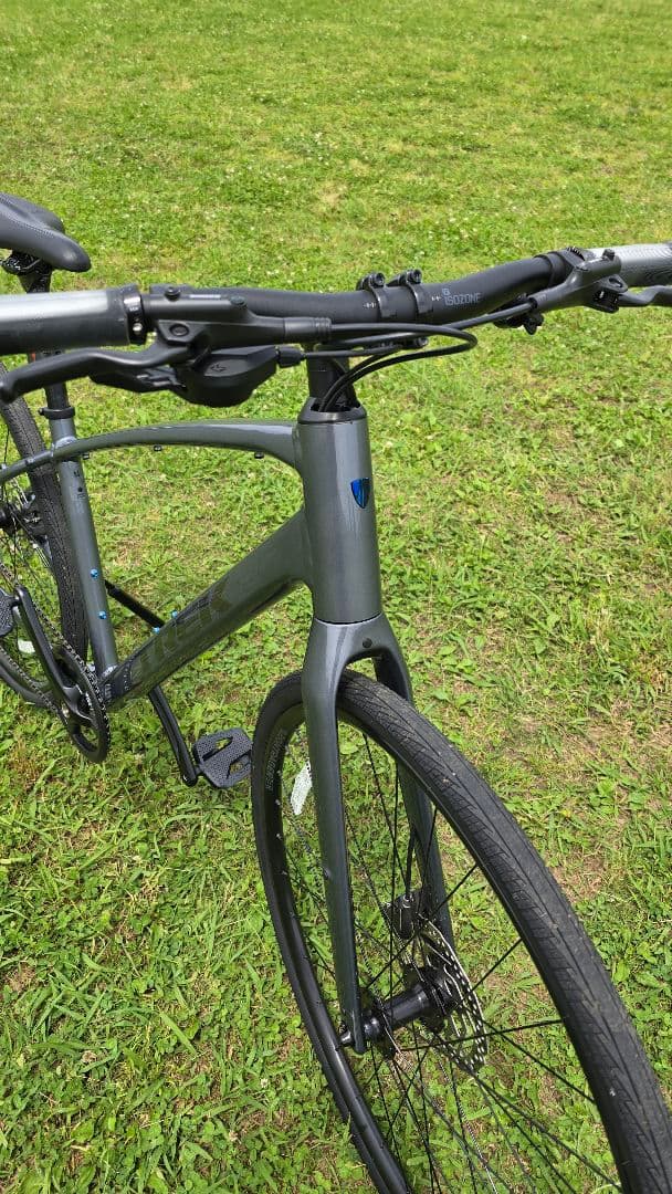 TREK FX3 Gen4 Mサイズ 2025モデル 4月購入品