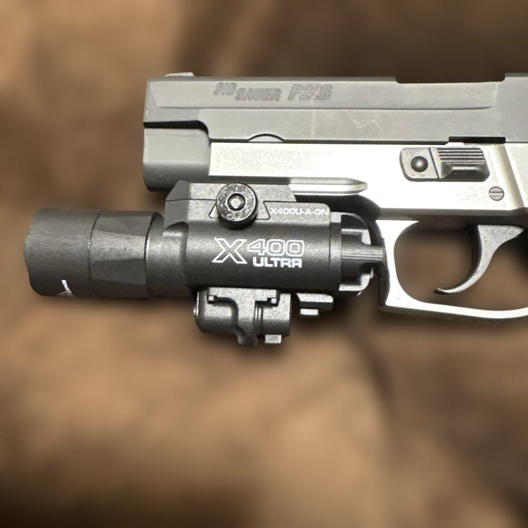 中々美品 東京マルイ シグ P226 RAIL E2 ステンレス シグ レイル