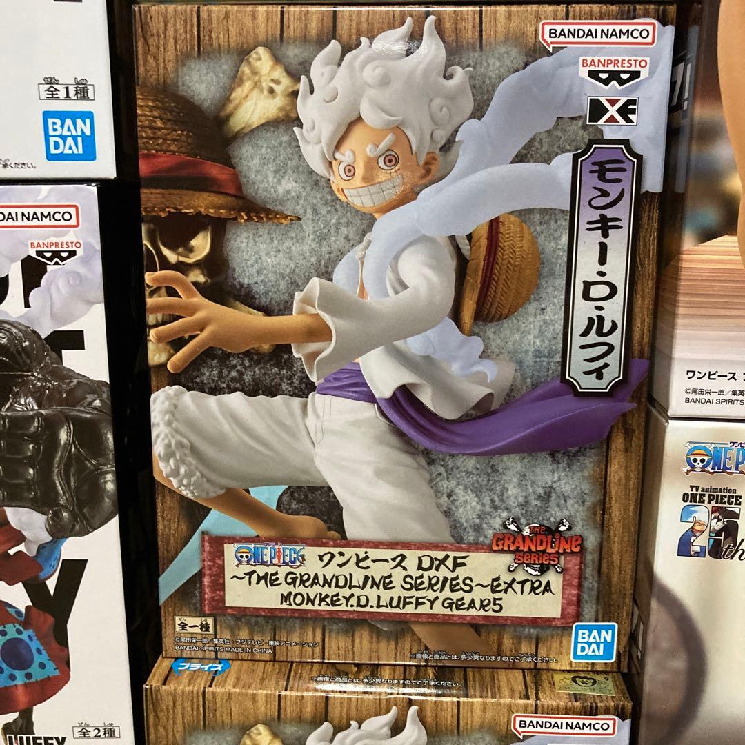 ドラゴンボール・ONE PIECEジャンプ 系大人気フィギュア４４体まとめ売り