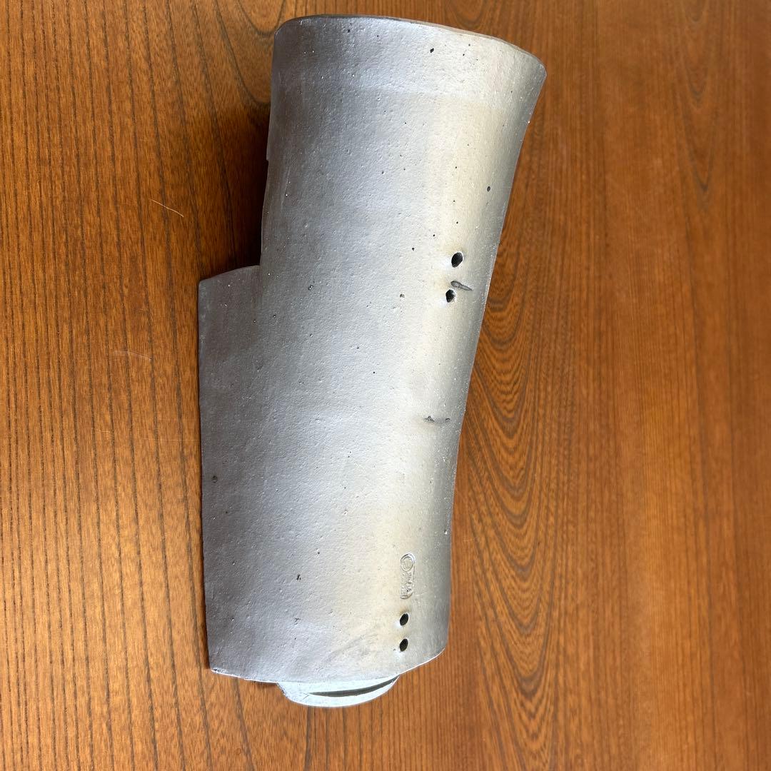 いぶし瓦製円筒形オブジェ