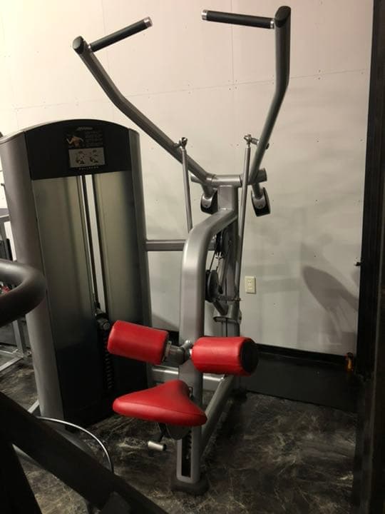 【商品名】プルダウン／【メーカー名】ライフフィットネス