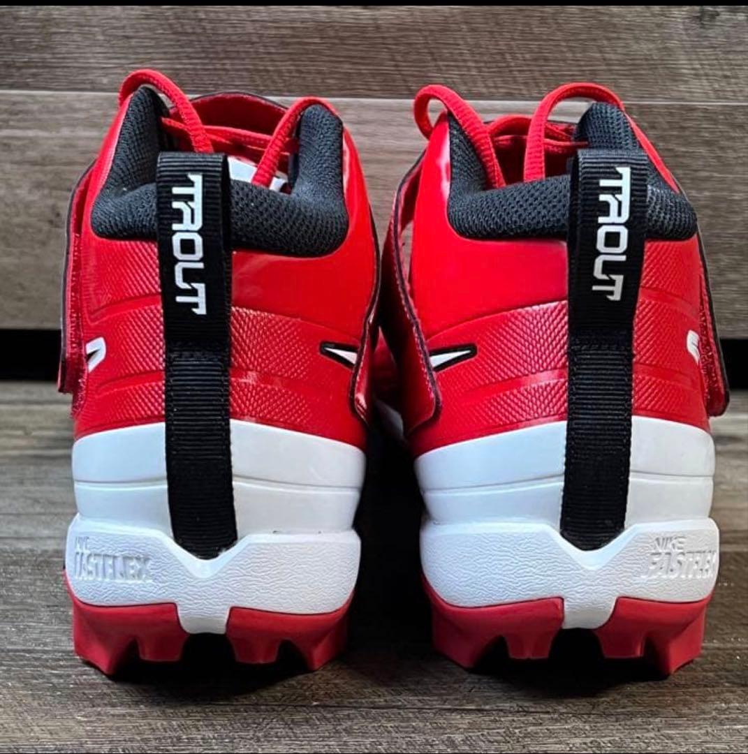 Nike ナイキスパイク レッド　野球　マイクトラウトモデル