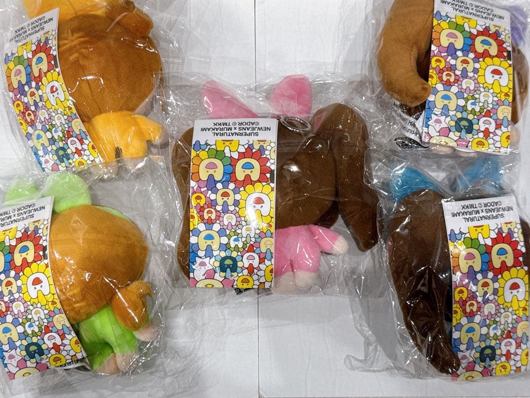 NewJeans ぬいぐるみ　キーリング　コンプセット　ハニ　ヘリン　ミンジ