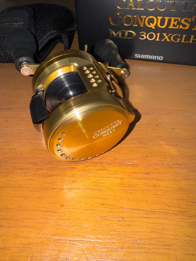 リール CALCUTTA CONQUEST 301XGLH