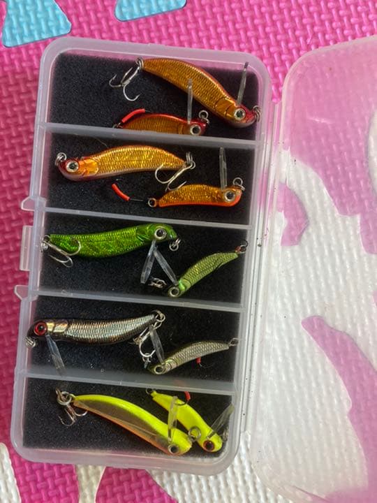 ザウルス　ルアー