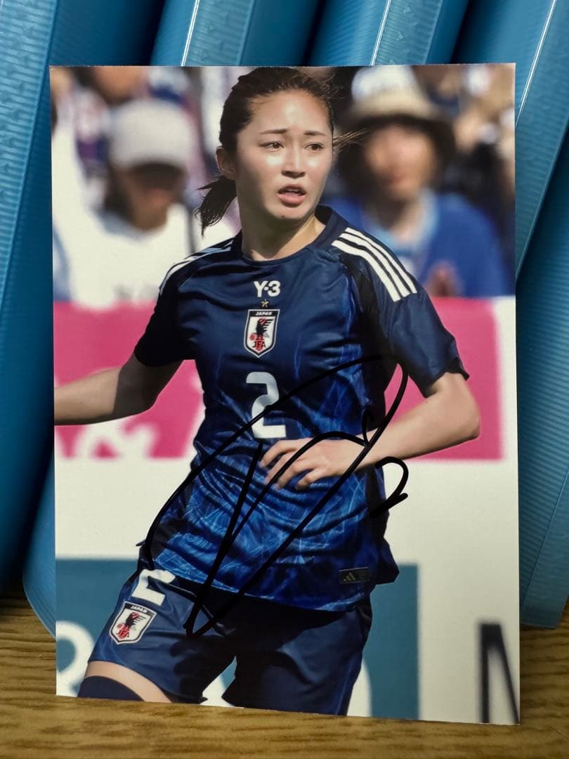 なでしこジャパン 清水梨紗 直筆サイン入り写真② マンチェスターシティ 長谷川唯