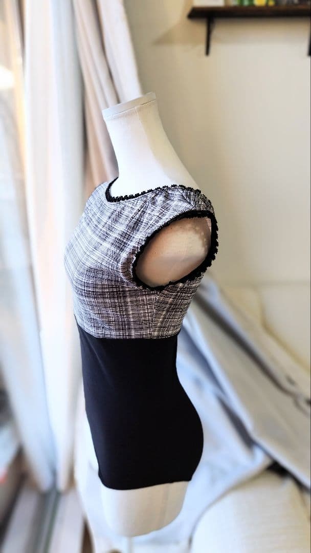 Ｍ～L∕ツイードニット風チェックにフリルで大人可愛いクラシックなバレエレオタード