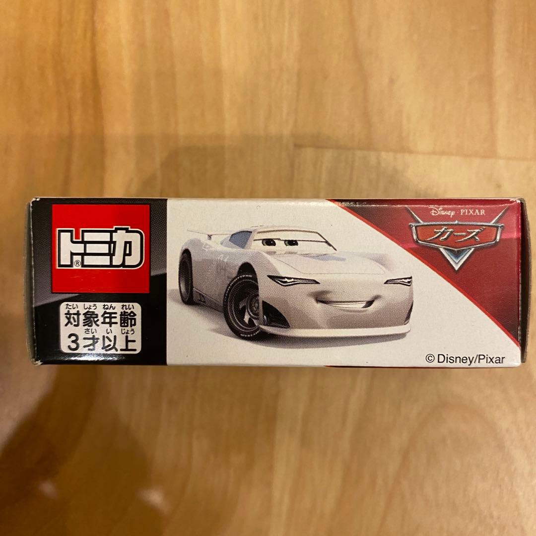 カーズ　トミカ　Ｊ・Ｐ　ドライブ