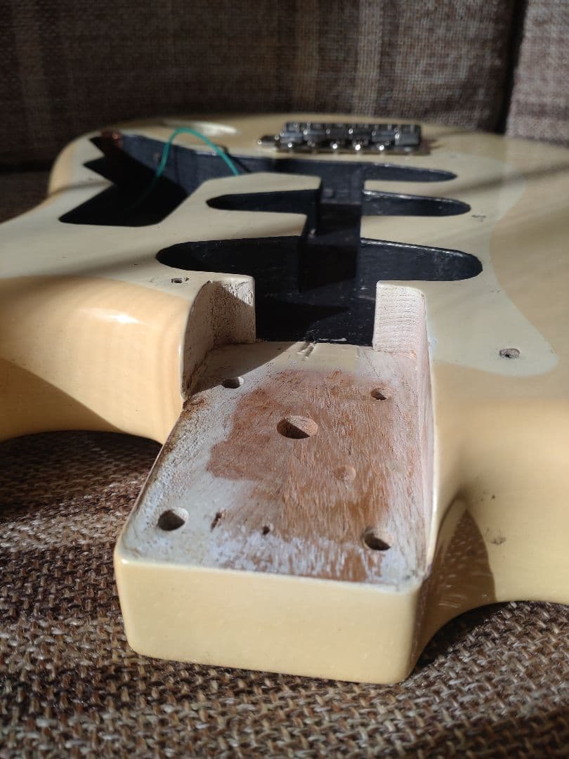 フェルナンデス　fst60j エレキギター