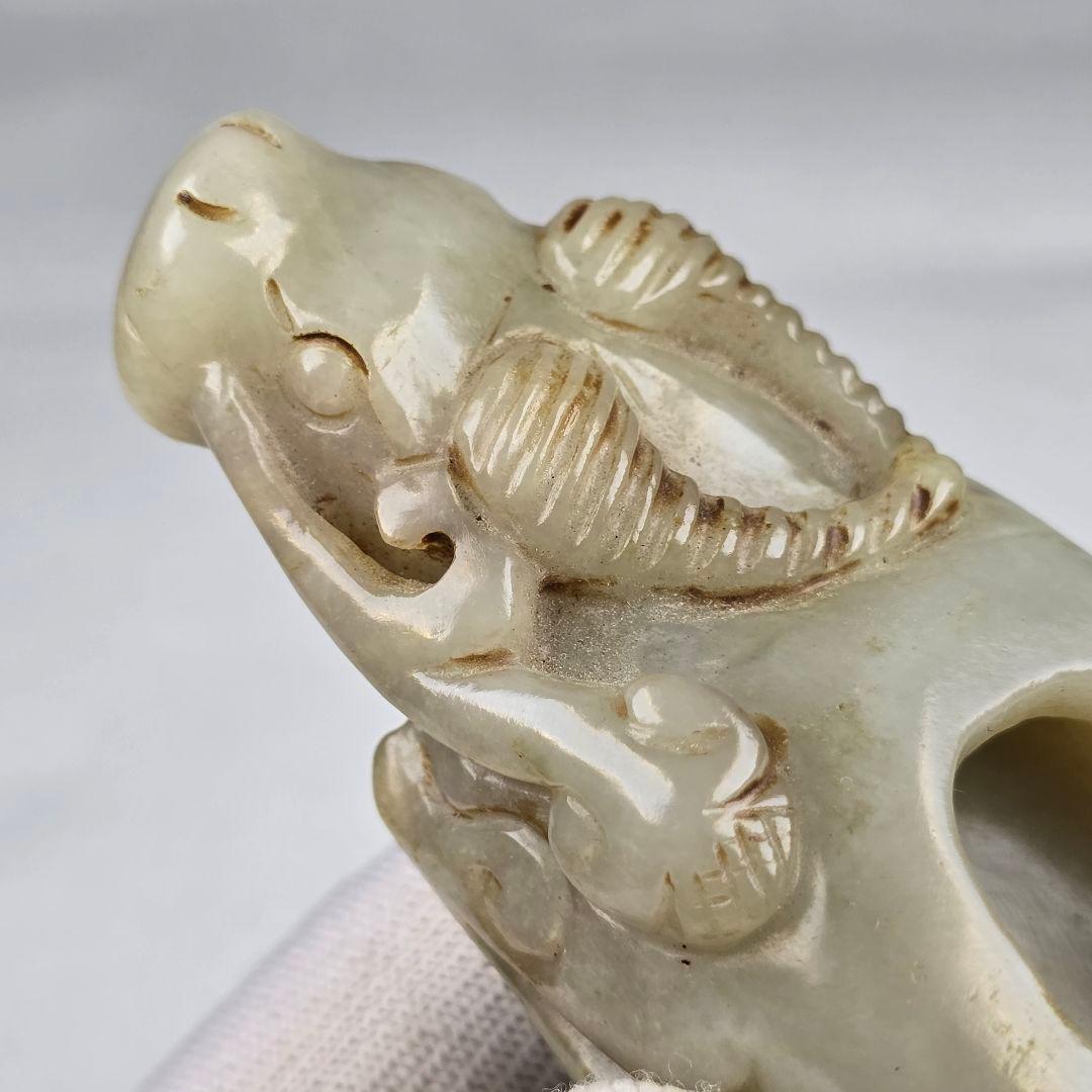 貴重 本物和田玉 細工手彫り 清代 牛と螭龍紋 筆洗い 筆添 玉硯 置物 超美品