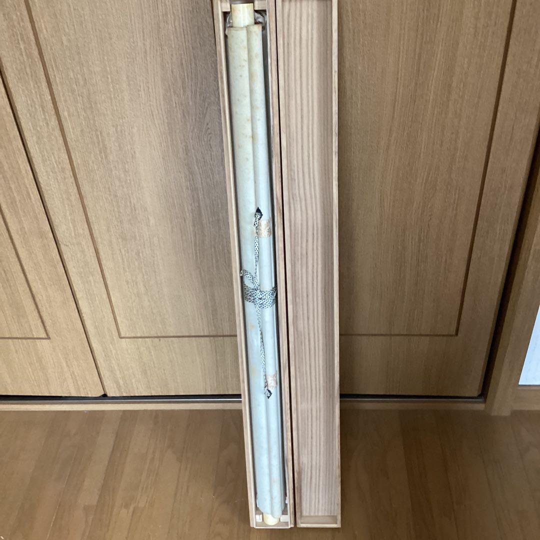 横山大観　限定　絹本掛軸複製画　【　神　國　日　本　】　共箱　　掛軸一幅　193