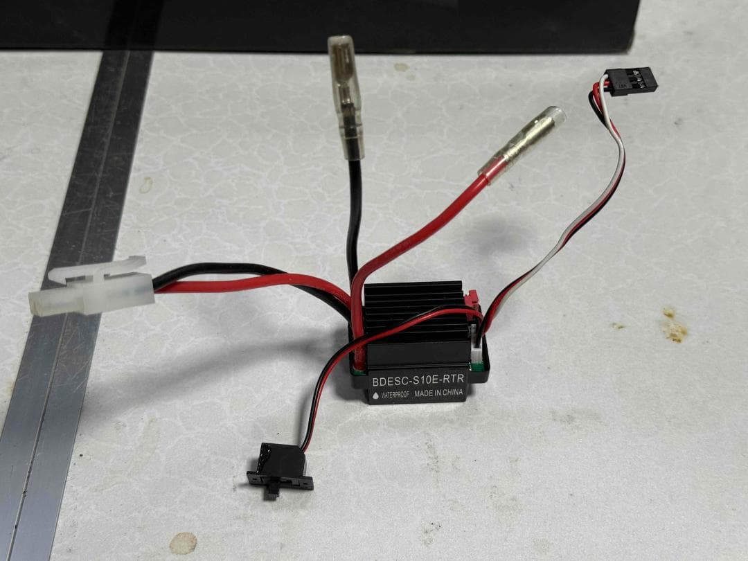 双葉電子工業 4YWD-R214GFE-F24J1DX