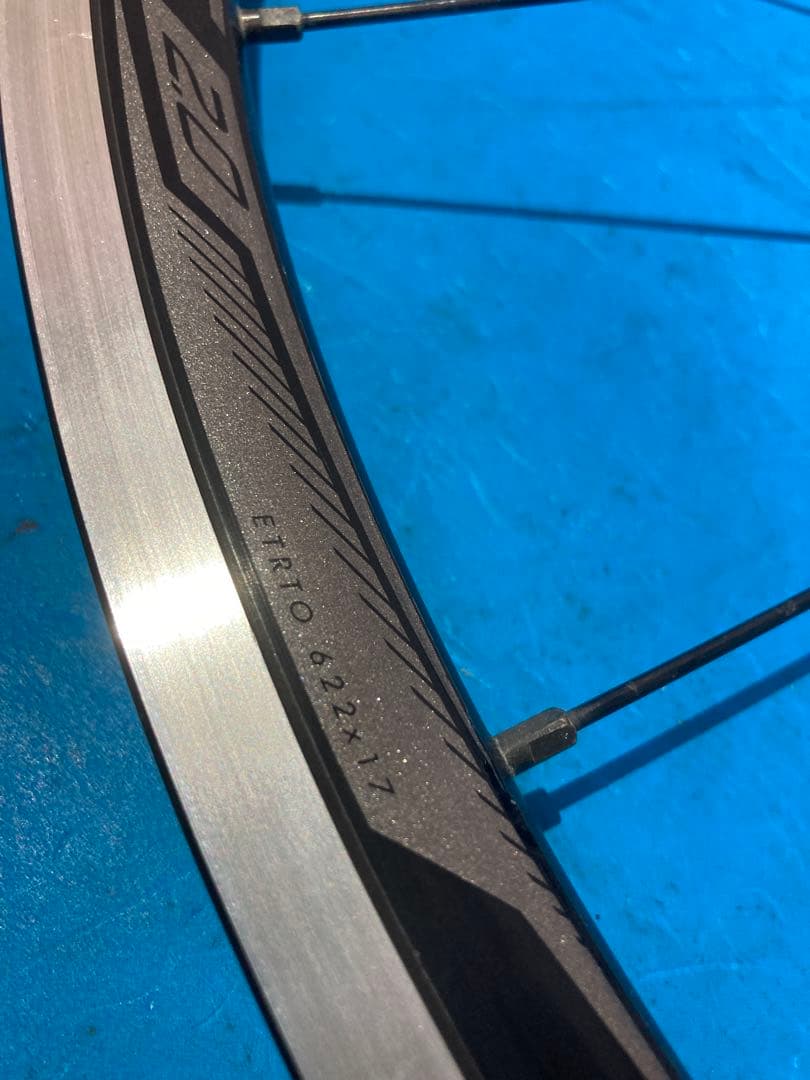 ⭕️◻️メンテ済 AXIS 2.0 622×17 フロントホイール クイック付