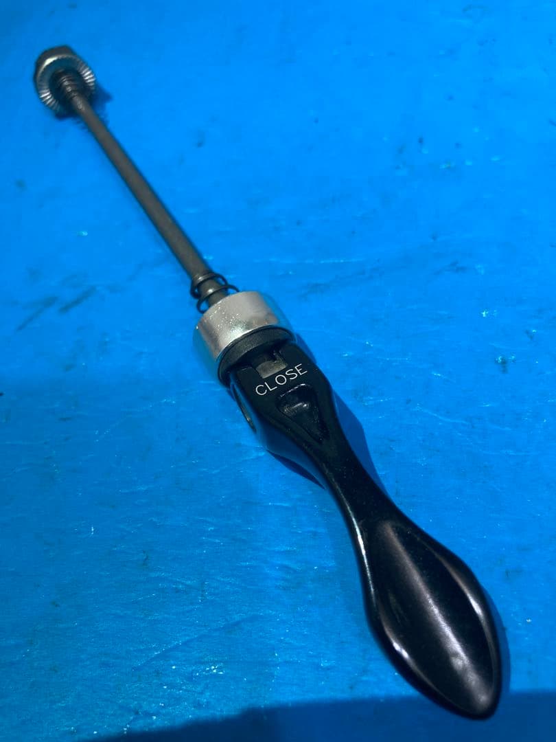 ⭕️◻️メンテ済 AXIS 2.0 622×17 フロントホイール クイック付