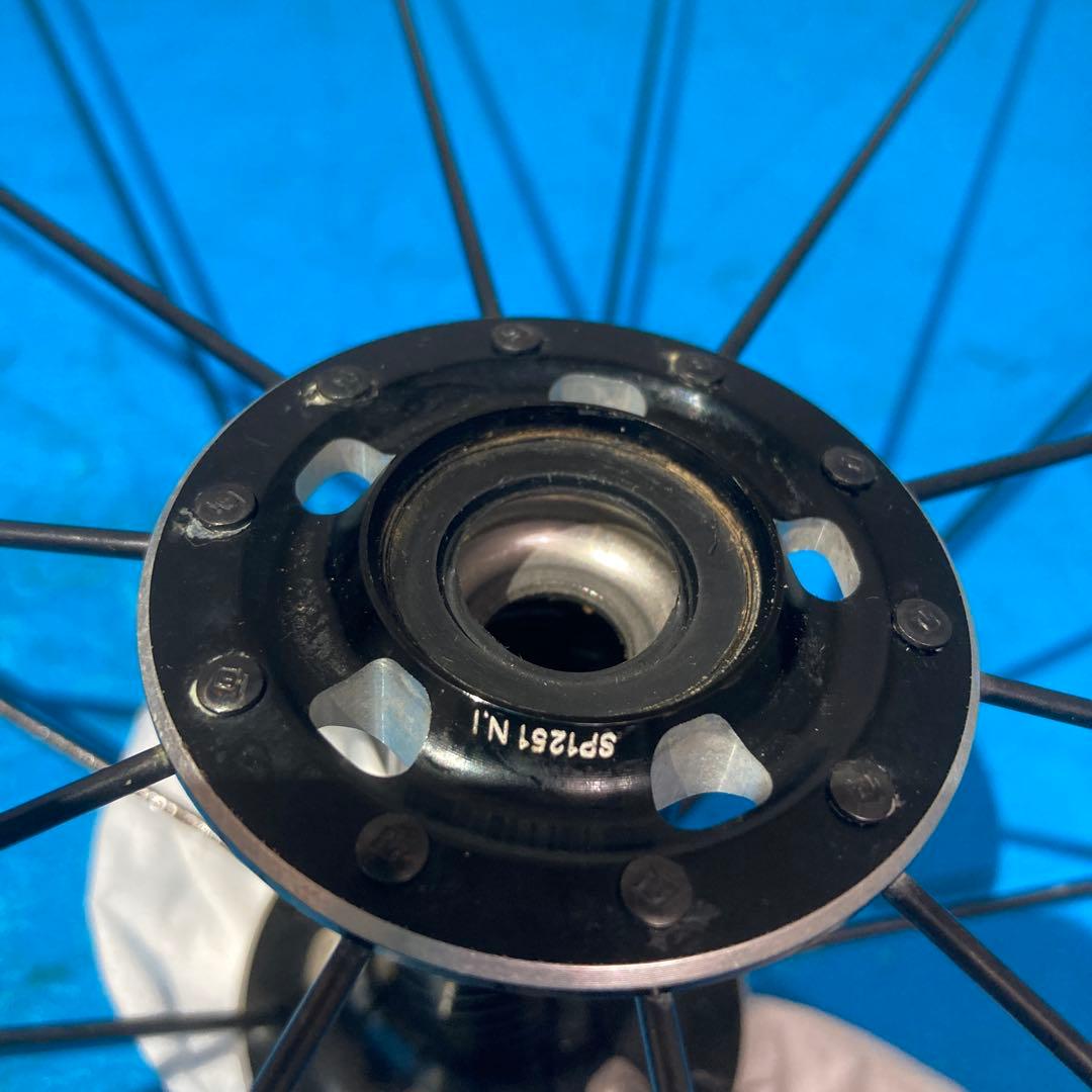 ⭕️◻️メンテ済 AXIS 2.0 622×17 フロントホイール クイック付