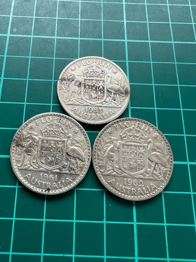 外国銀貨　オーストラリア銀貨　3年号