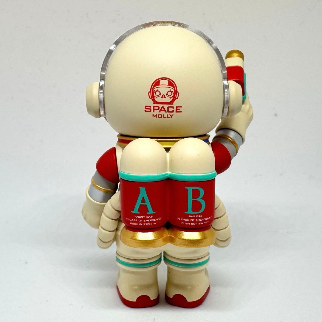 【POPMART】シークレット THE GIRL FROM THE EARTH