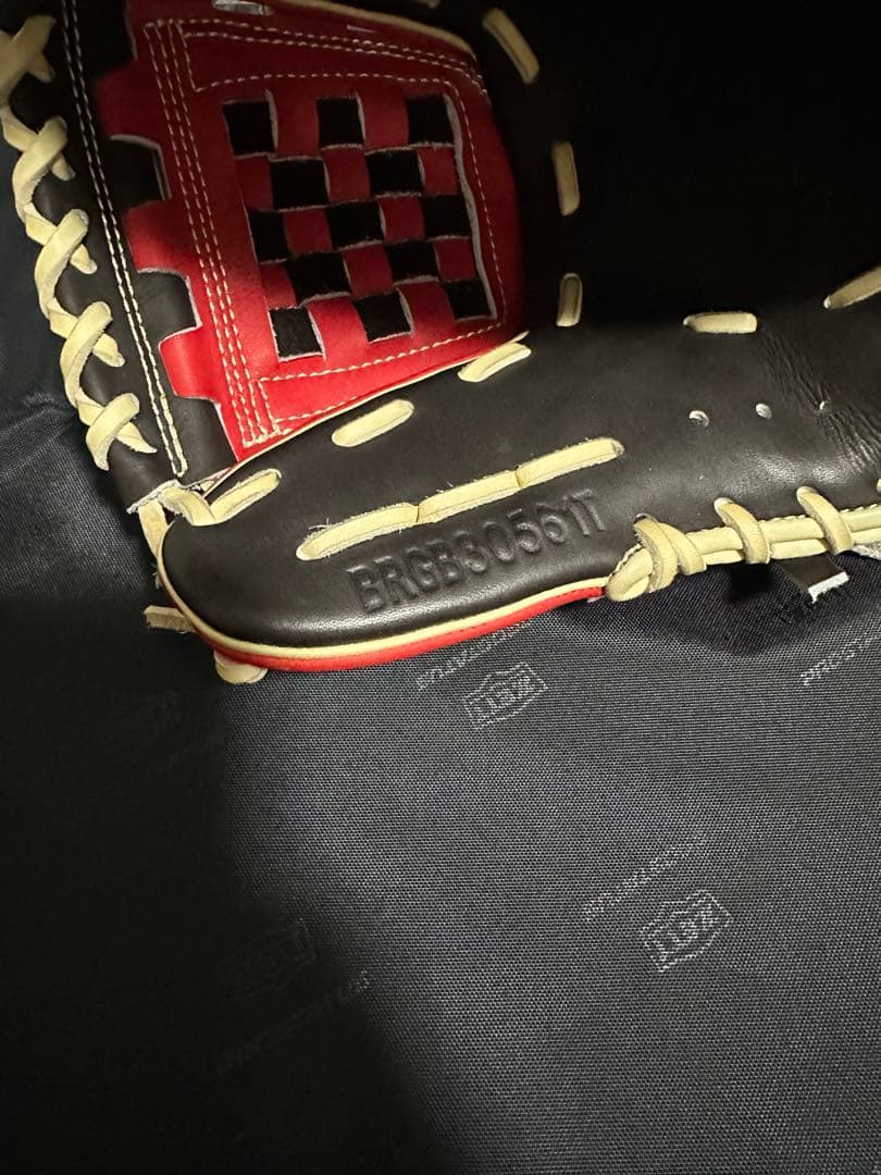 最終値下げです！ ZETT 軟式 内野手用グローブ