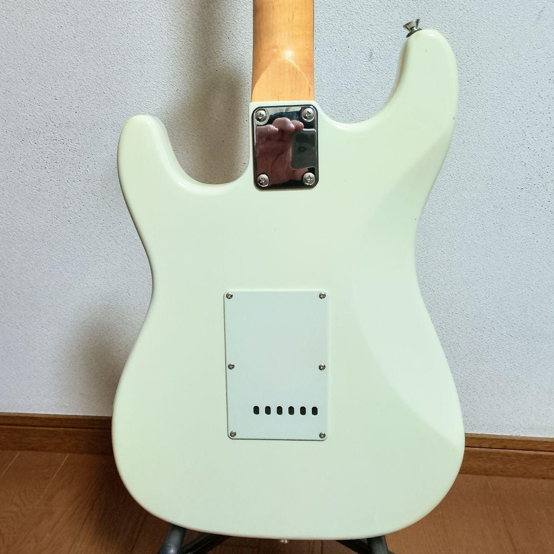 SELDER　ストラトキャスタータイプ　エレキギター