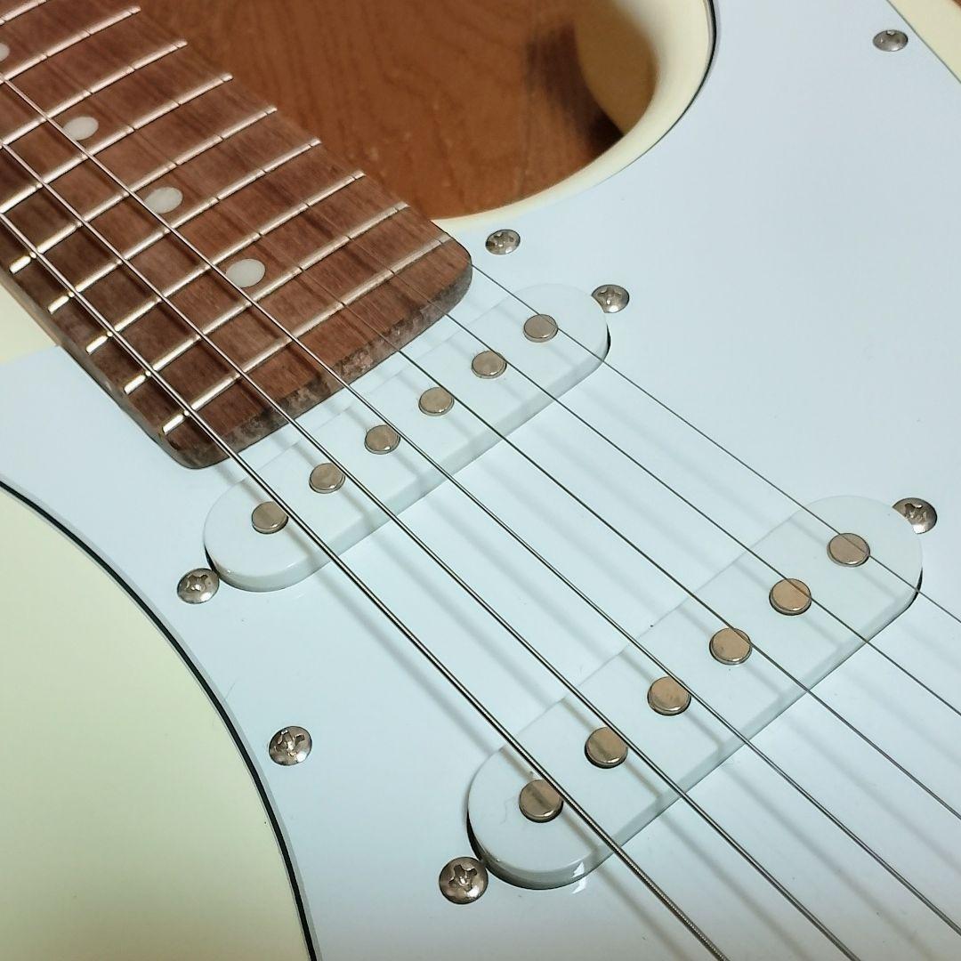 SELDER　ストラトキャスタータイプ　エレキギター