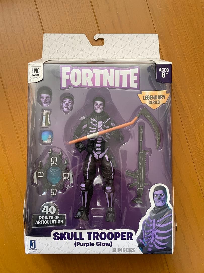 ゲームキャラクター FORTNITE SKULL TROOPER (Purple Glow)
