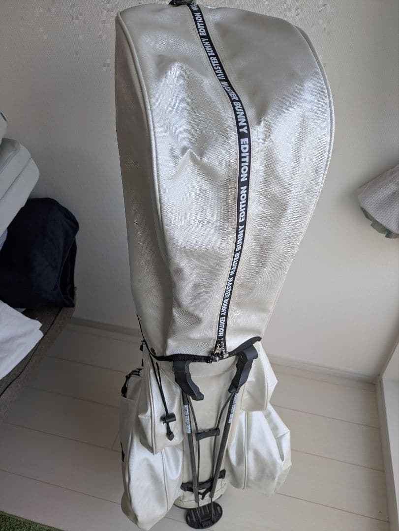 MASTER BUNNY EDITION キャディバッグ ホワイト