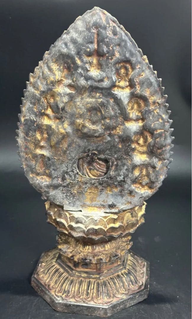 銅製　仏像 細かい彫刻　お釈迦様 釈迦如来